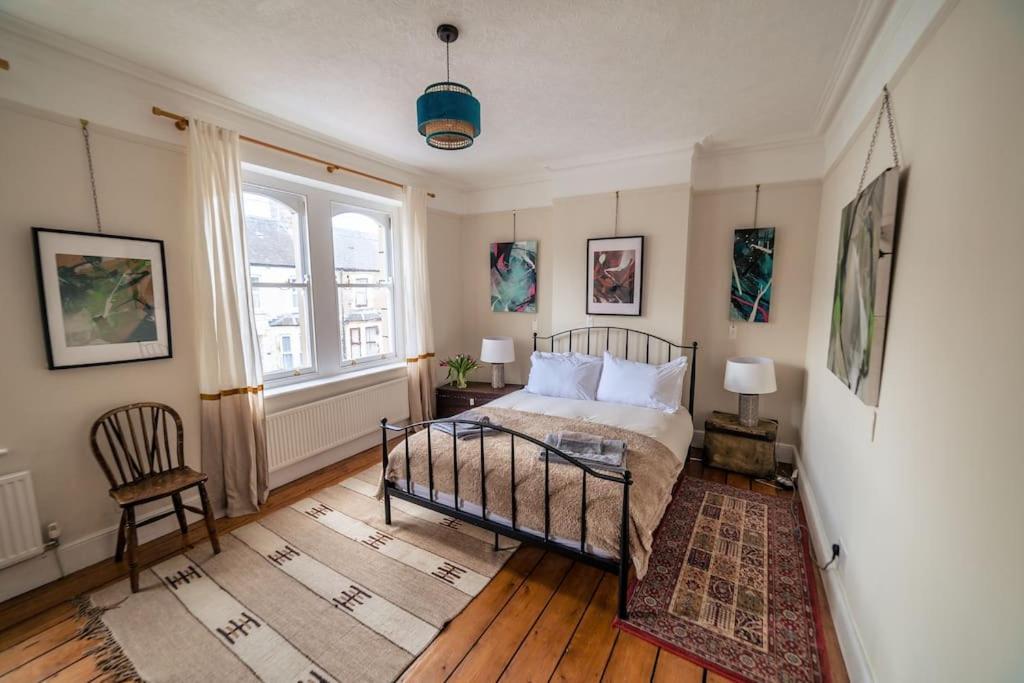 Glenroy Arts Gallery Meets Living Space Cardiff Ngoại thất bức ảnh